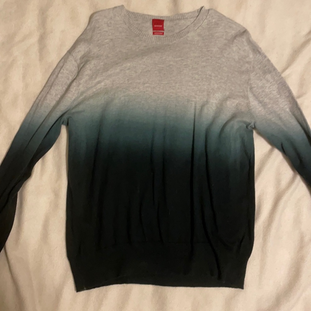 Light Sweater